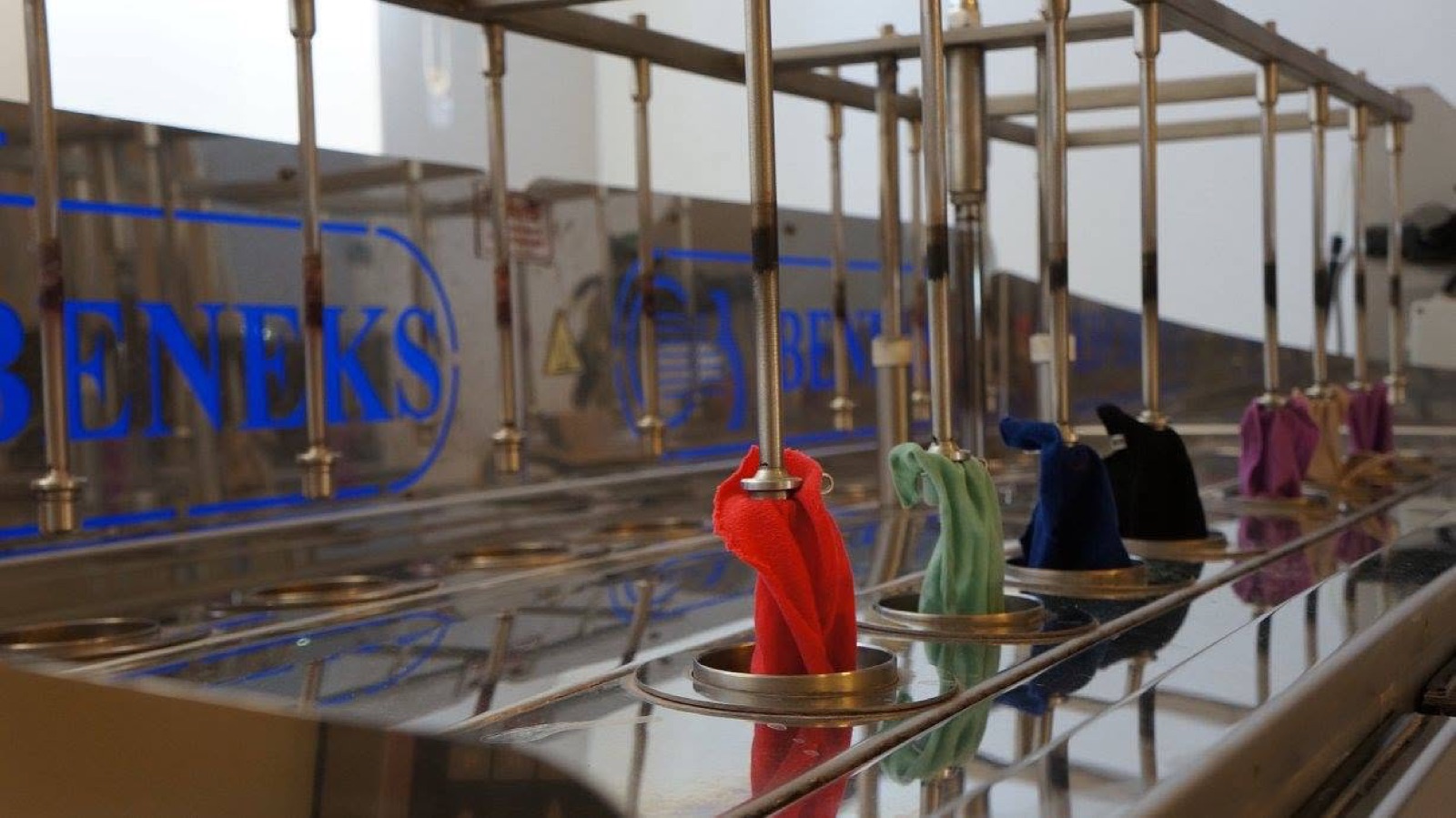 Alteks laboratory colour development
